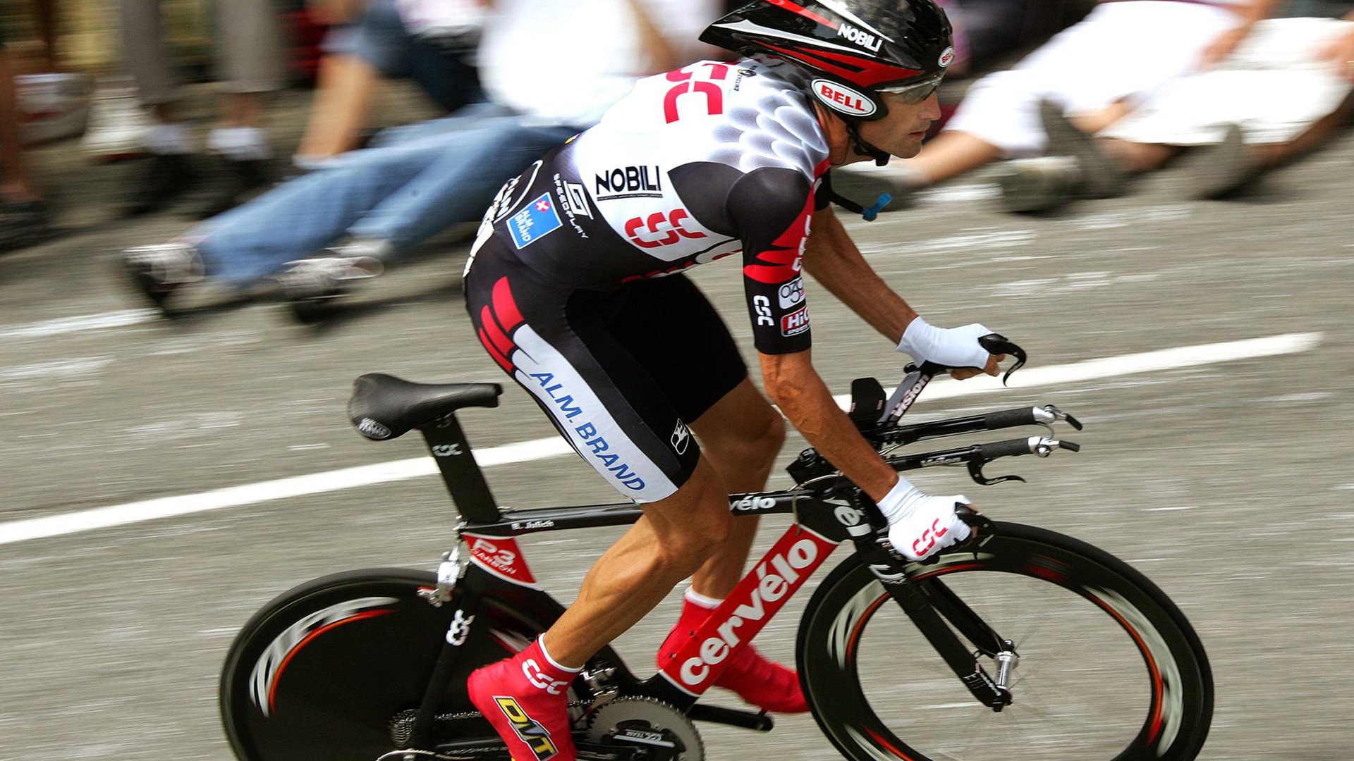 IM体育官方平台-赛道上的唯一，诺里斯高光表现，迈凯伦力克哈斯车队