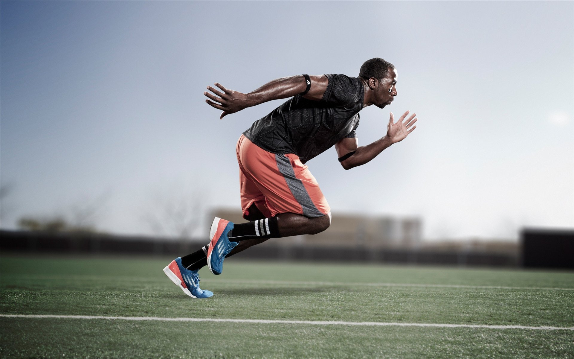 绿茵场上的双重奏，弗拉霍维奇爆发与洪都拉斯式坚韧如何重写足球叙事